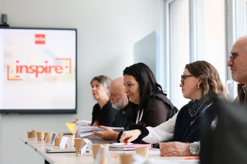 journalistes en conférence de presse