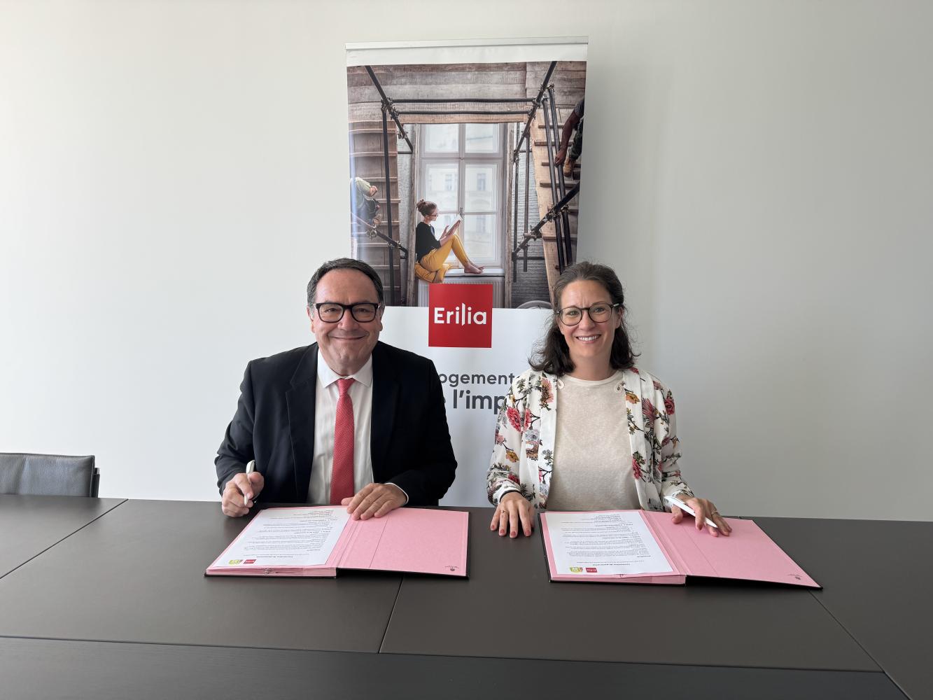 Signature de la convention entre Erilia et Cube Logement